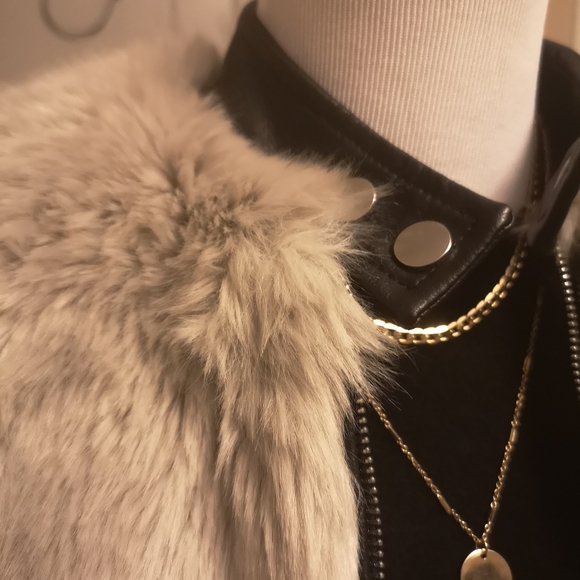 Faux fur jacket - Picture 3 of 4